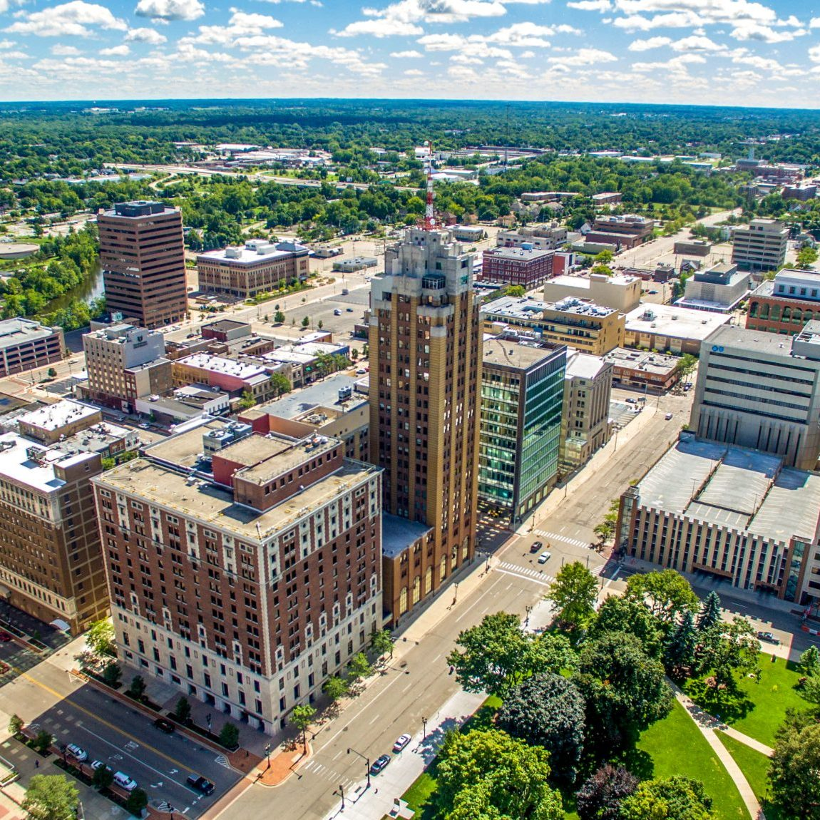 lansing, Michigan Left