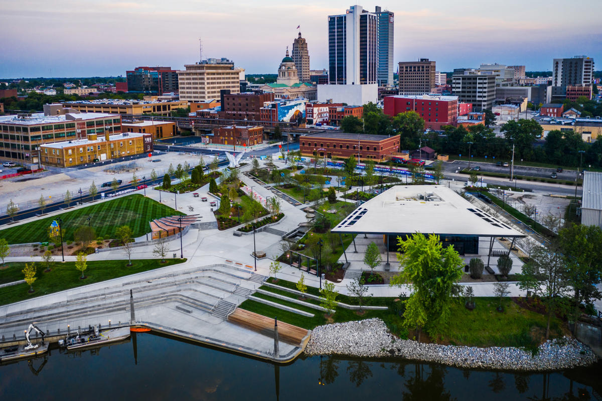 Fort Wayne, Indiana Zinc Plating Provider Left